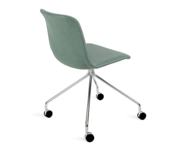 CL008 - Image 2
