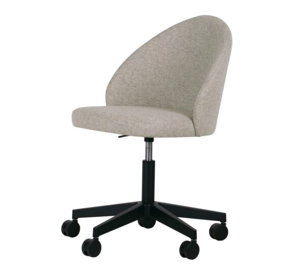 LE011 - Image 3
